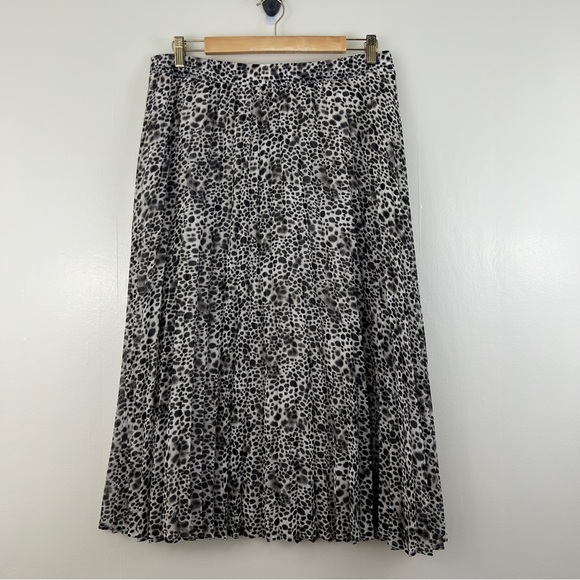 Target A New Day Abstract Dot Print Pleated MIDI Length Skirt Size XL - Picture 1 of 9
